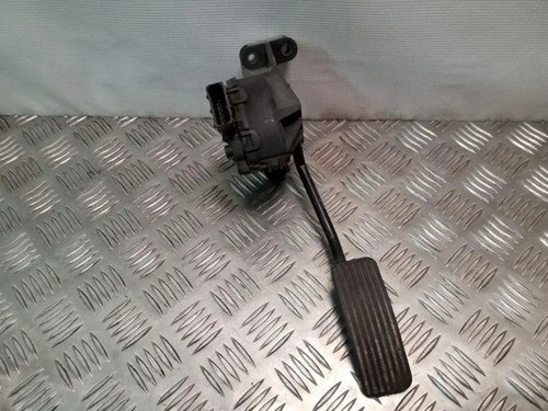 Saab estate ys3f - 9-3, throttle